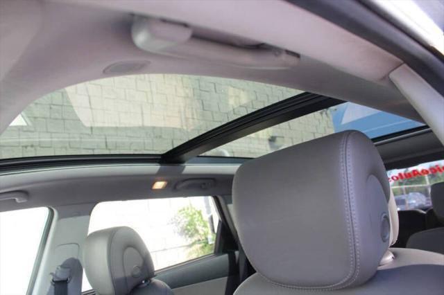 used 2014 Hyundai Santa Fe car, priced at $8,999