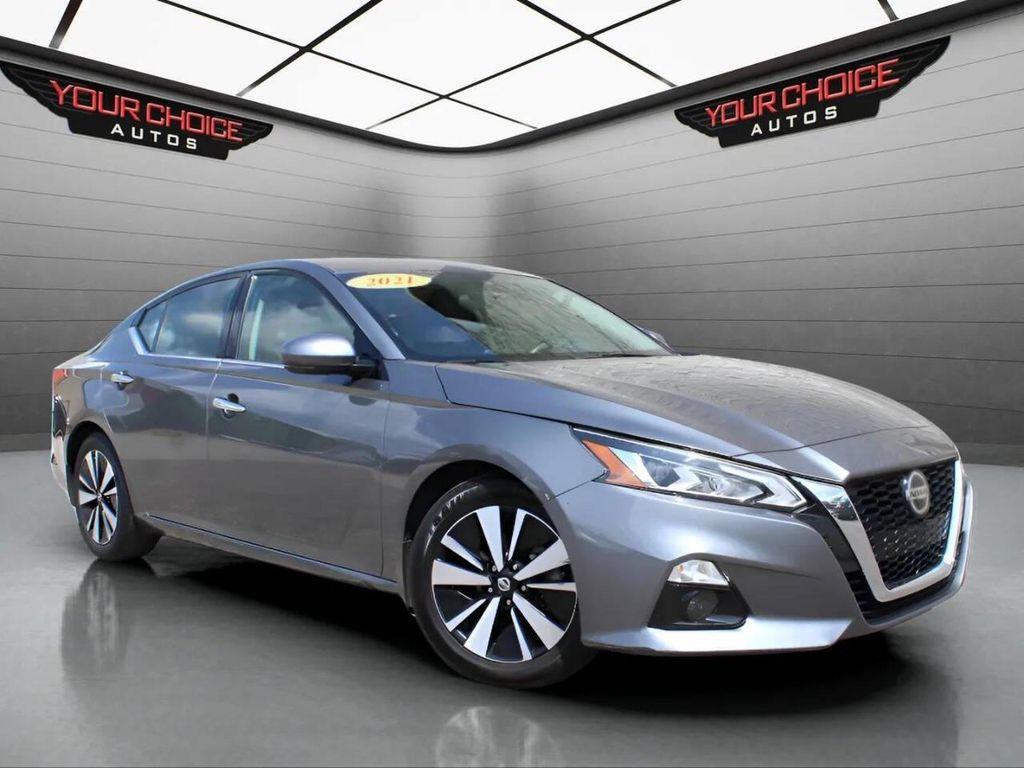 used 2021 Nissan Altima car, priced at $15,499