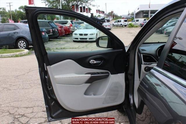 used 2019 Jeep Cherokee car, priced at $11,499
