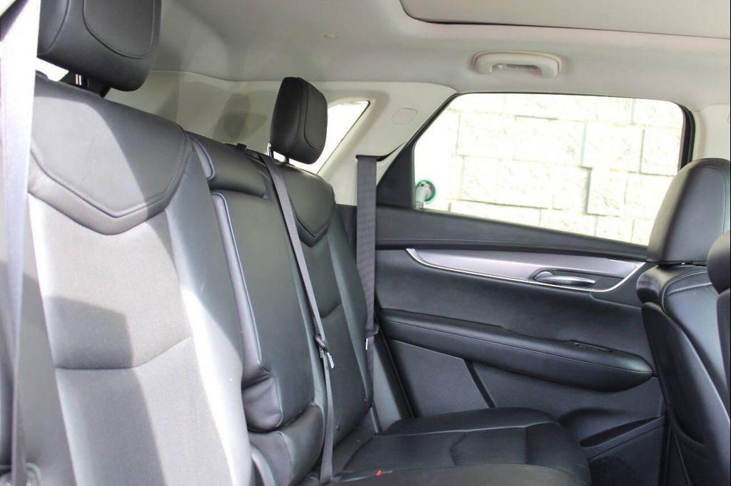used 2017 Cadillac XT5 car, priced at $10,999