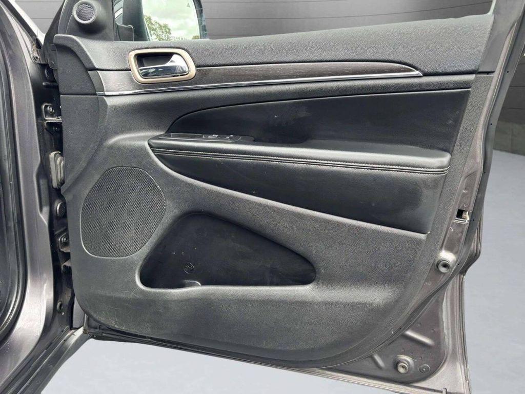 used 2015 Jeep Grand Cherokee car