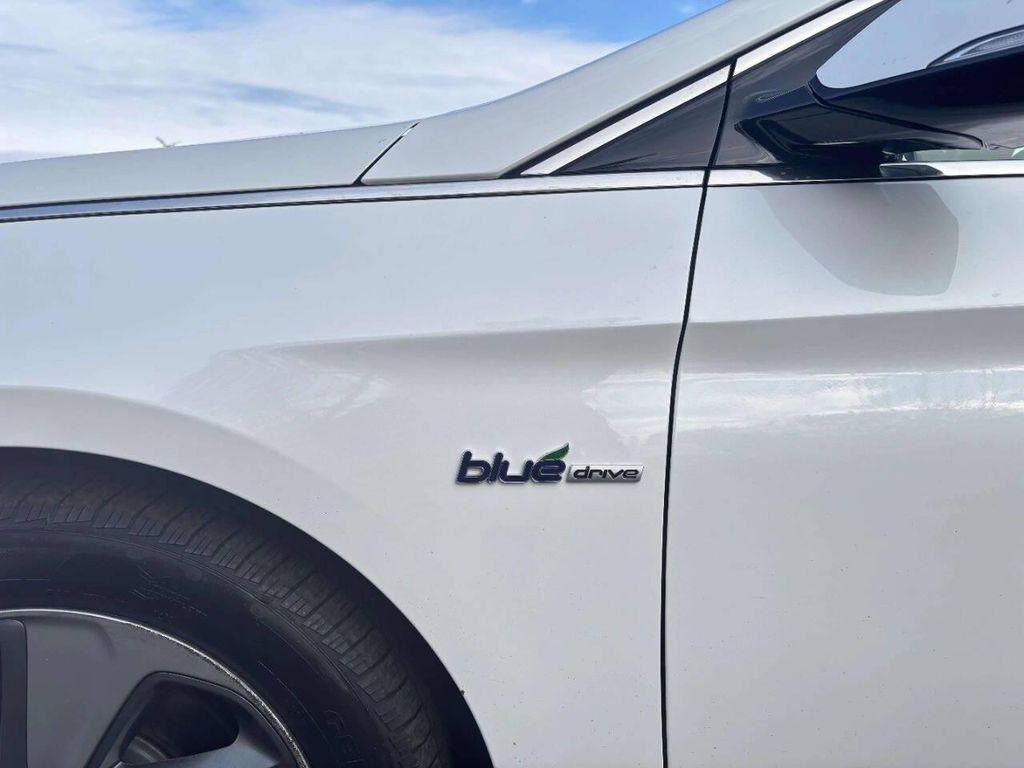 used 2016 Hyundai Sonata Hybrid car, priced at $8,799