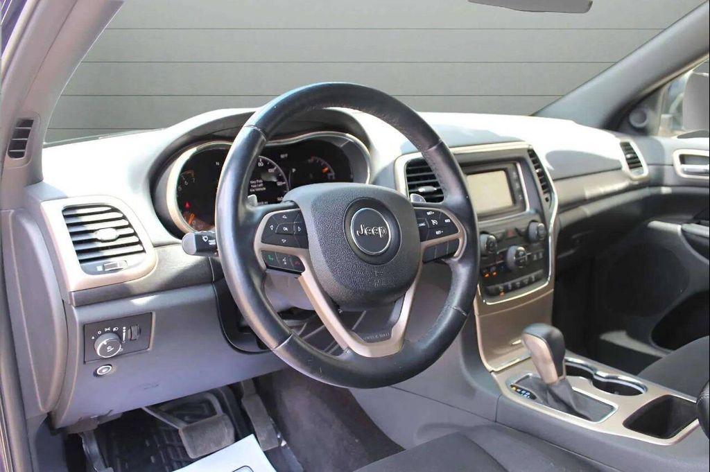 used 2016 Jeep Grand Cherokee car, priced at $12,499