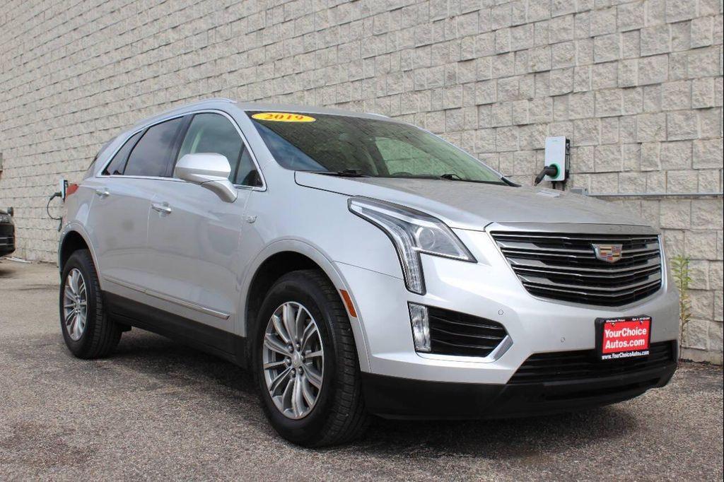 used 2019 Cadillac XT5 car, priced at $17,999