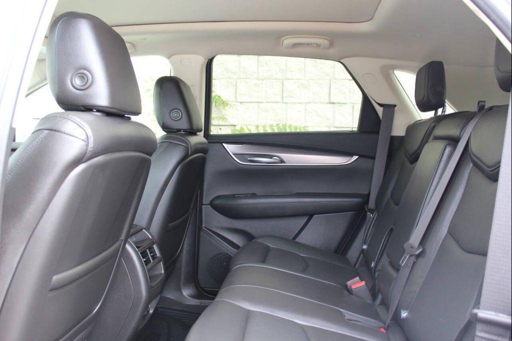 used 2019 Cadillac XT5 car, priced at $17,999