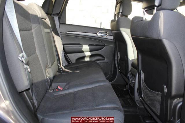 used 2015 Jeep Grand Cherokee car, priced at $11,977