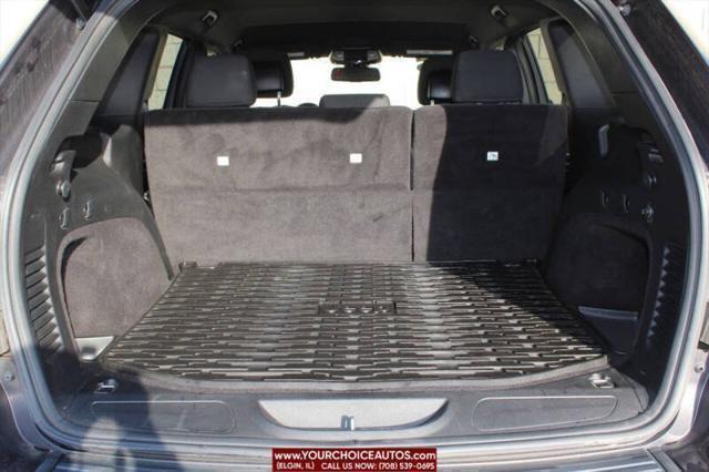 used 2015 Jeep Grand Cherokee car, priced at $11,977