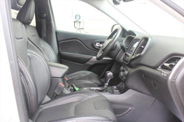 used 2022 Jeep Cherokee car, priced at $16,999