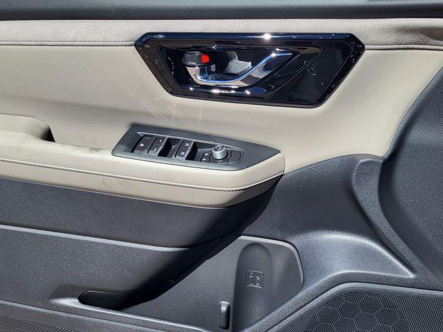 new 2025 Subaru Forester Hybrid car, priced at $42,204