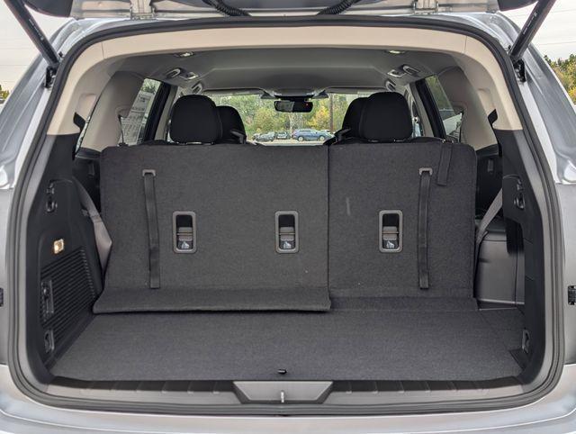 new 2025 Subaru Ascent car, priced at $39,179