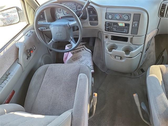 used 2000 Chevrolet Astro car, priced at $6,641