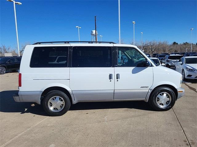 used 2000 Chevrolet Astro car, priced at $6,641