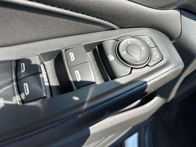 used 2023 Chevrolet Traverse car, priced at $30,998