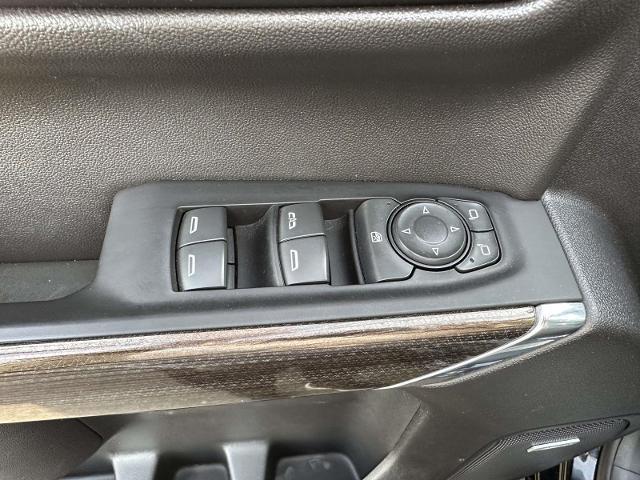 used 2021 Chevrolet Silverado 1500 car, priced at $43,998