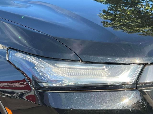 used 2023 Chevrolet Traverse car, priced at $37,888
