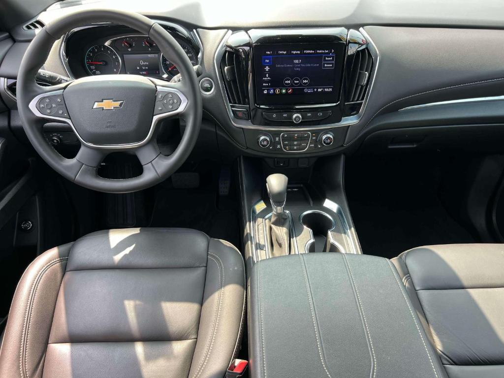 used 2023 Chevrolet Traverse car, priced at $34,988