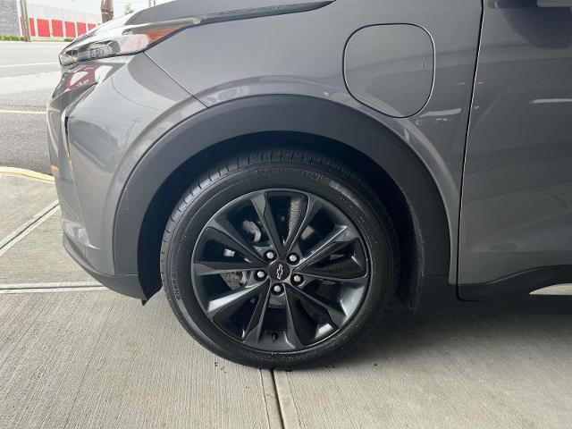 used 2022 Chevrolet Bolt EUV car, priced at $19,998