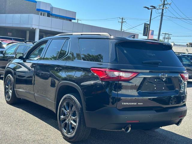 used 2021 Chevrolet Traverse car, priced at $33,998