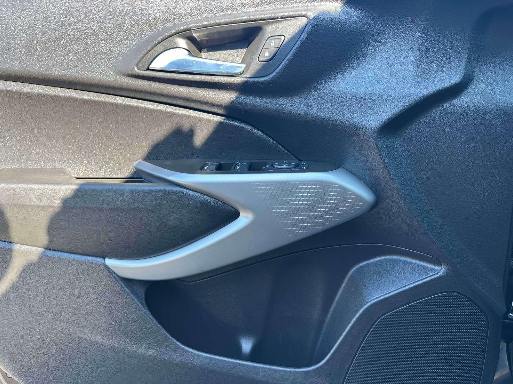 used 2024 Chevrolet Trax car, priced at $19,495