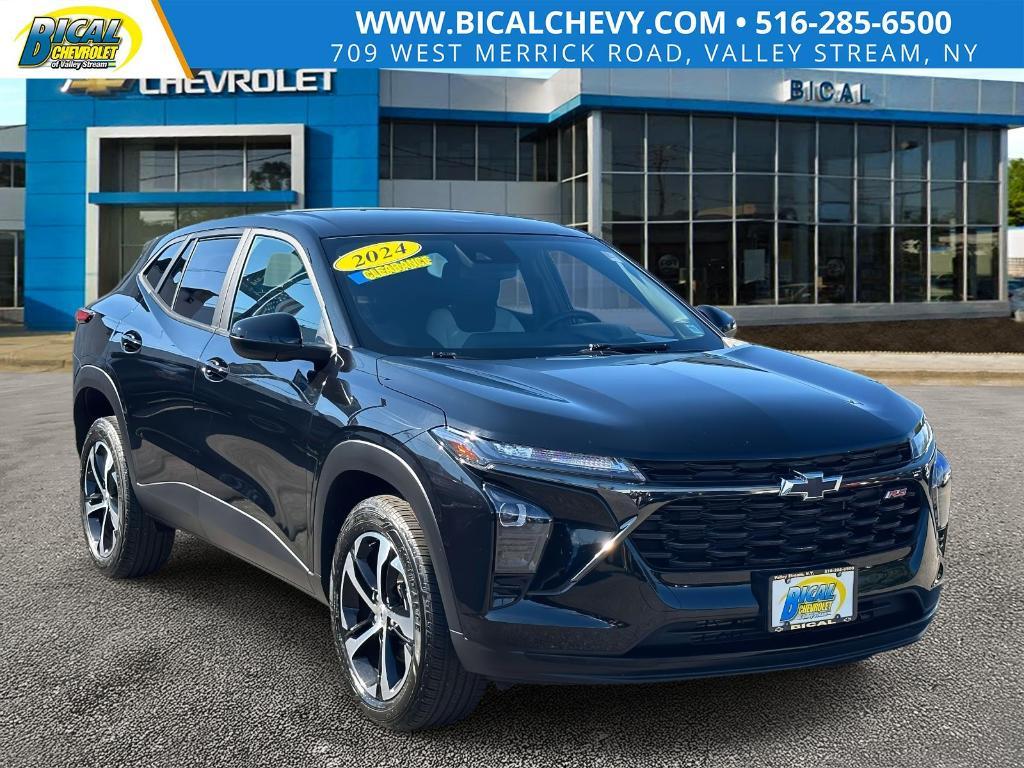 used 2024 Chevrolet Trax car, priced at $19,495