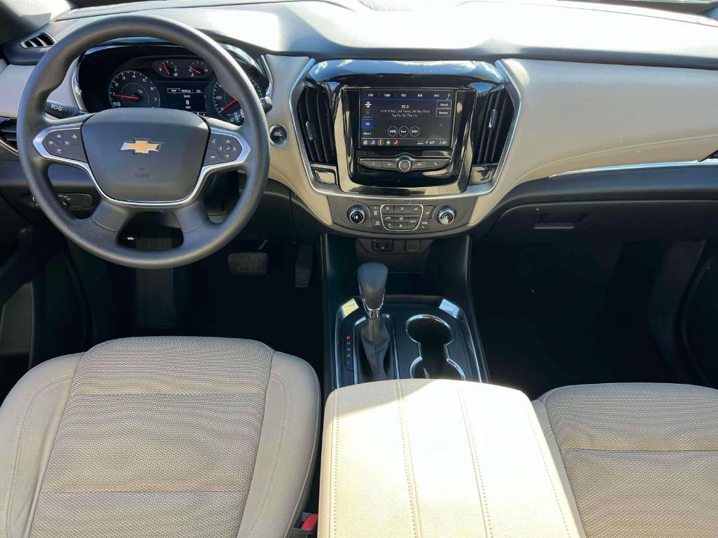 used 2023 Chevrolet Traverse car, priced at $28,327