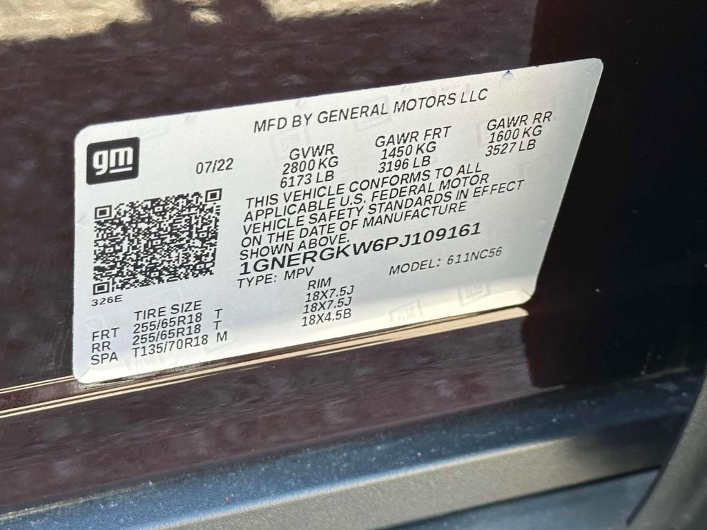 used 2023 Chevrolet Traverse car, priced at $33,237