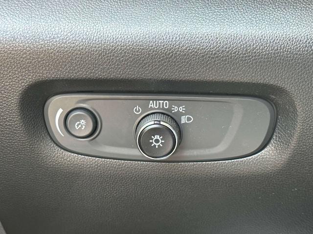 used 2023 Chevrolet Traverse car, priced at $31,250