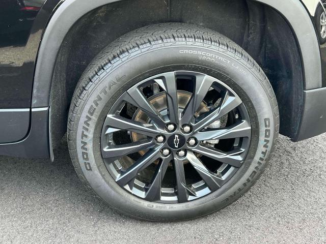used 2022 Chevrolet Traverse car, priced at $33,821