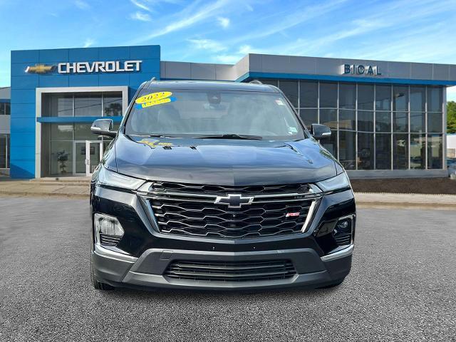 used 2022 Chevrolet Traverse car, priced at $33,821