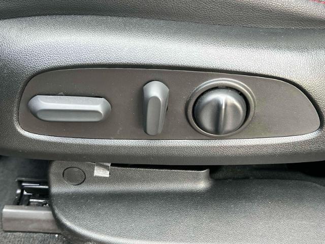 used 2022 Chevrolet Traverse car, priced at $33,821