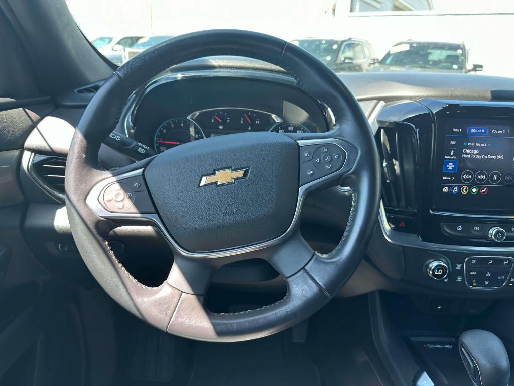 used 2022 Chevrolet Traverse car, priced at $28,269