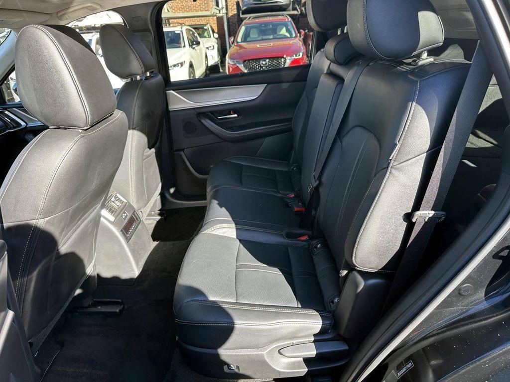 used 2024 Mazda CX-90 PHEV car, priced at $32,889