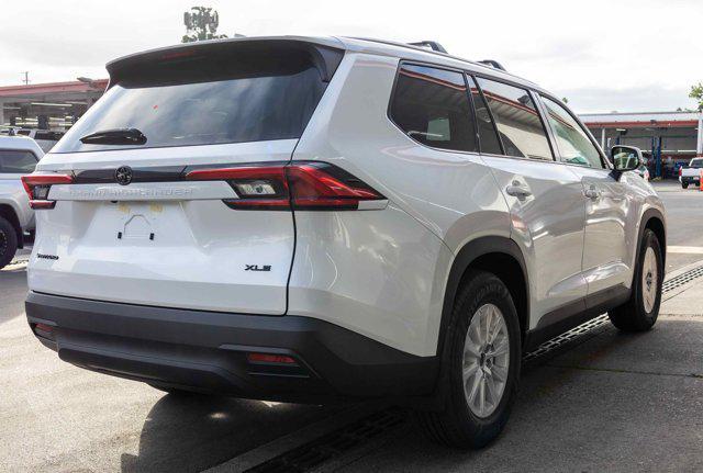 new 2026 Toyota Grand Highlander Hybrid car, priced at $50,678