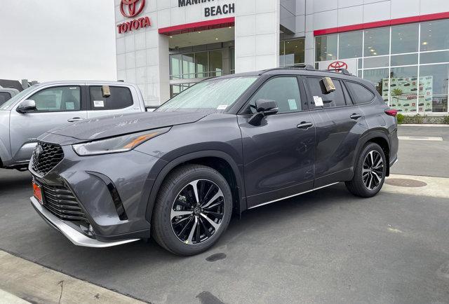 new 2025 Toyota Highlander car, priced at $50,973
