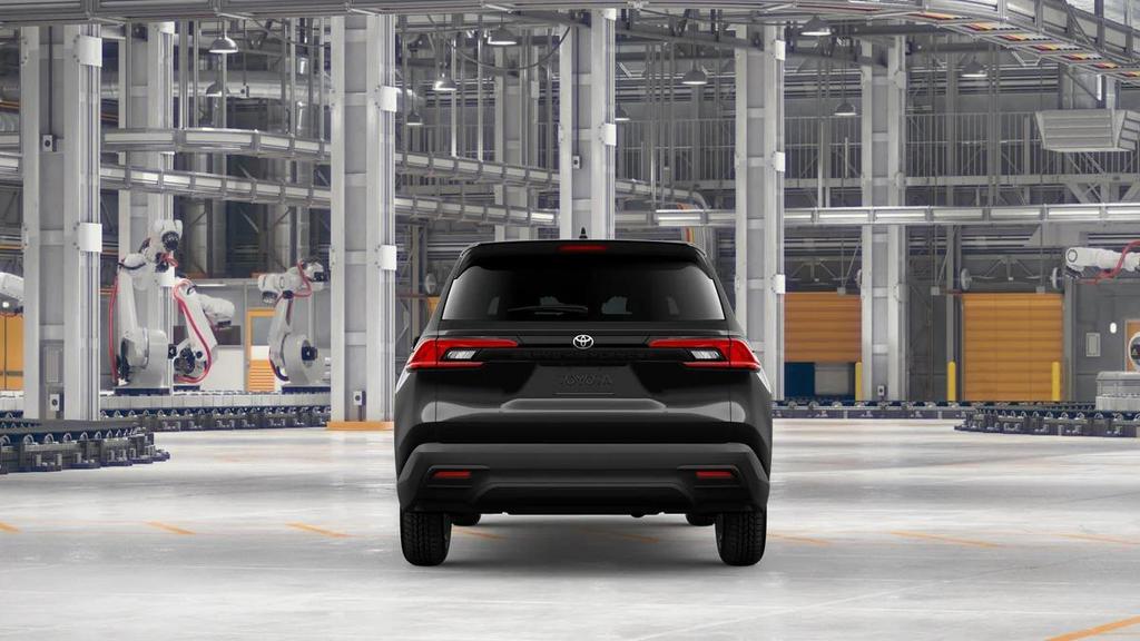 new 2026 Toyota Highlander car, priced at $43,733