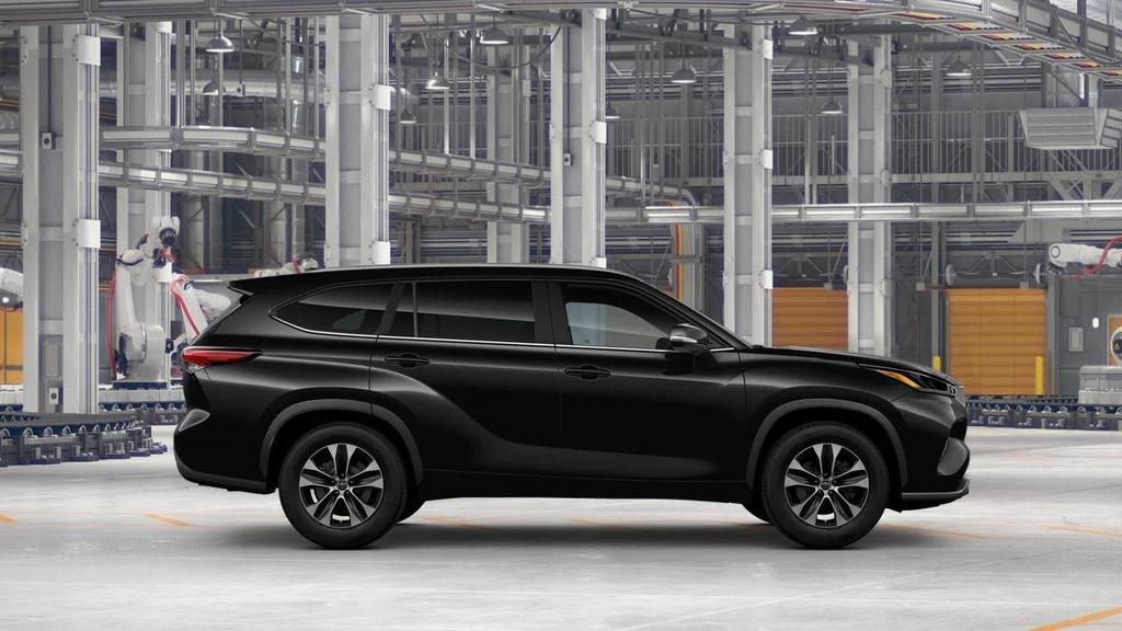 new 2025 Toyota Highlander car, priced at $47,343