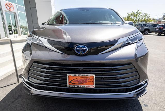 new 2025 Toyota Sienna car, priced at $62,989