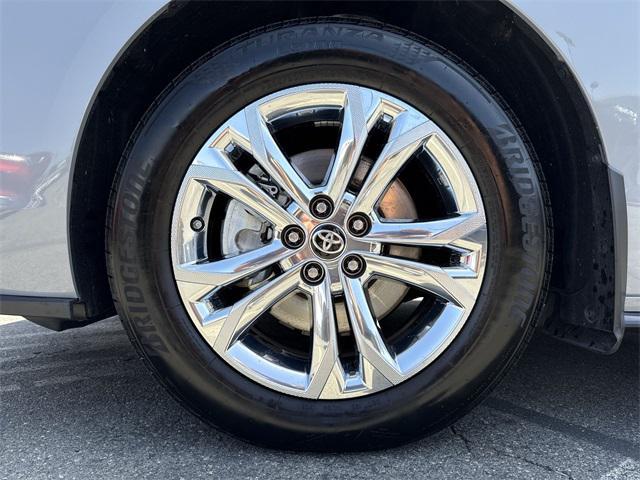 used 2023 Toyota Sienna car, priced at $50,995