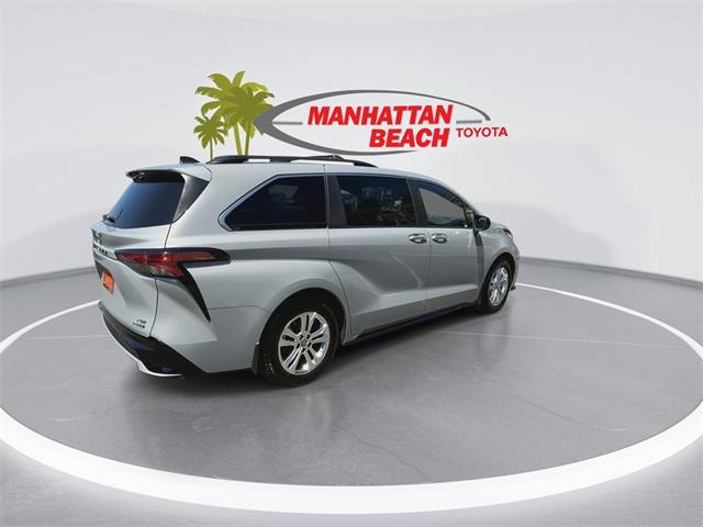 used 2023 Toyota Sienna car, priced at $50,995