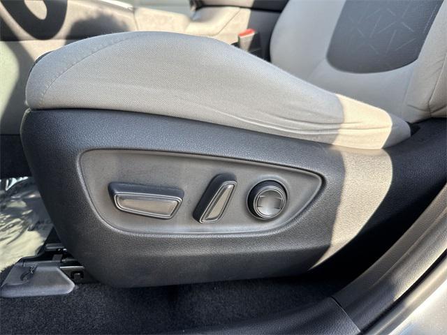 used 2021 Toyota RAV4 car, priced at $22,994