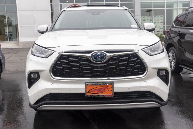new 2025 Toyota Highlander Hybrid car, priced at $58,681