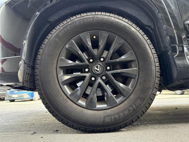 used 2018 Lexus GX 460 car, priced at $27,449