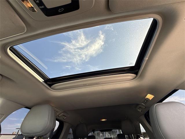 used 2023 Toyota Sienna car, priced at $43,599