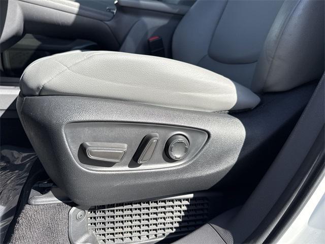 used 2023 Toyota Sienna car, priced at $43,599