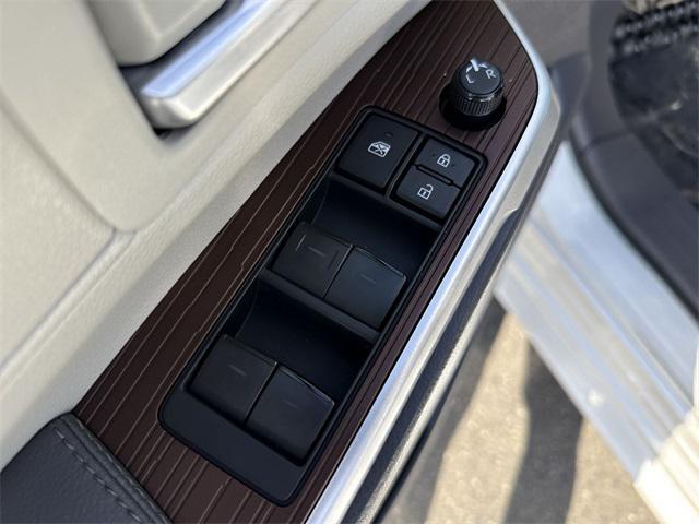 used 2023 Toyota Sienna car, priced at $43,599