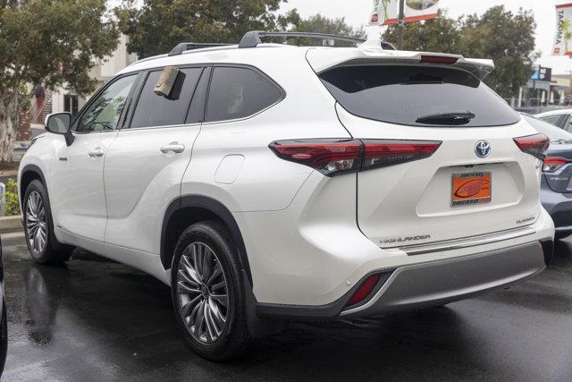 new 2026 Toyota Highlander Hybrid car, priced at $58,377