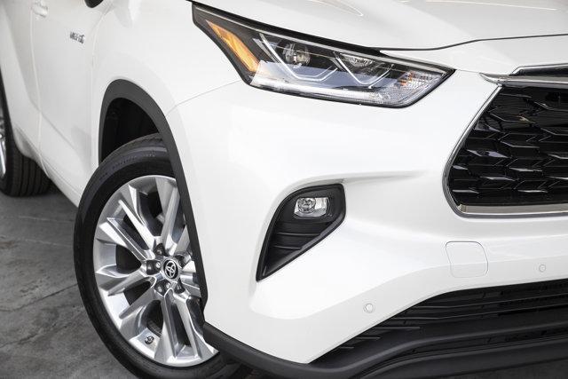 new 2025 Toyota Highlander Hybrid car, priced at $54,748