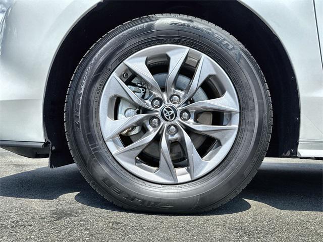 used 2024 Toyota Sienna car, priced at $49,995