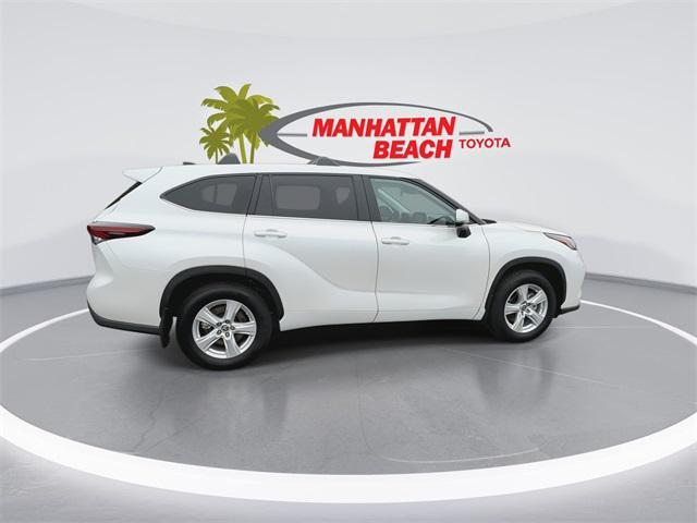 used 2024 Toyota Highlander car, priced at $41,995