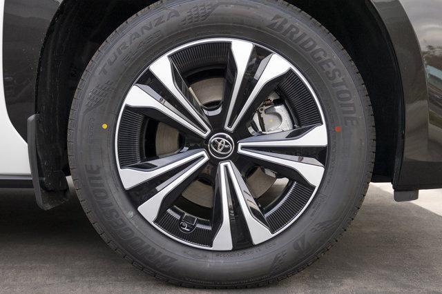 new 2025 Toyota bZ4X car, priced at $40,089